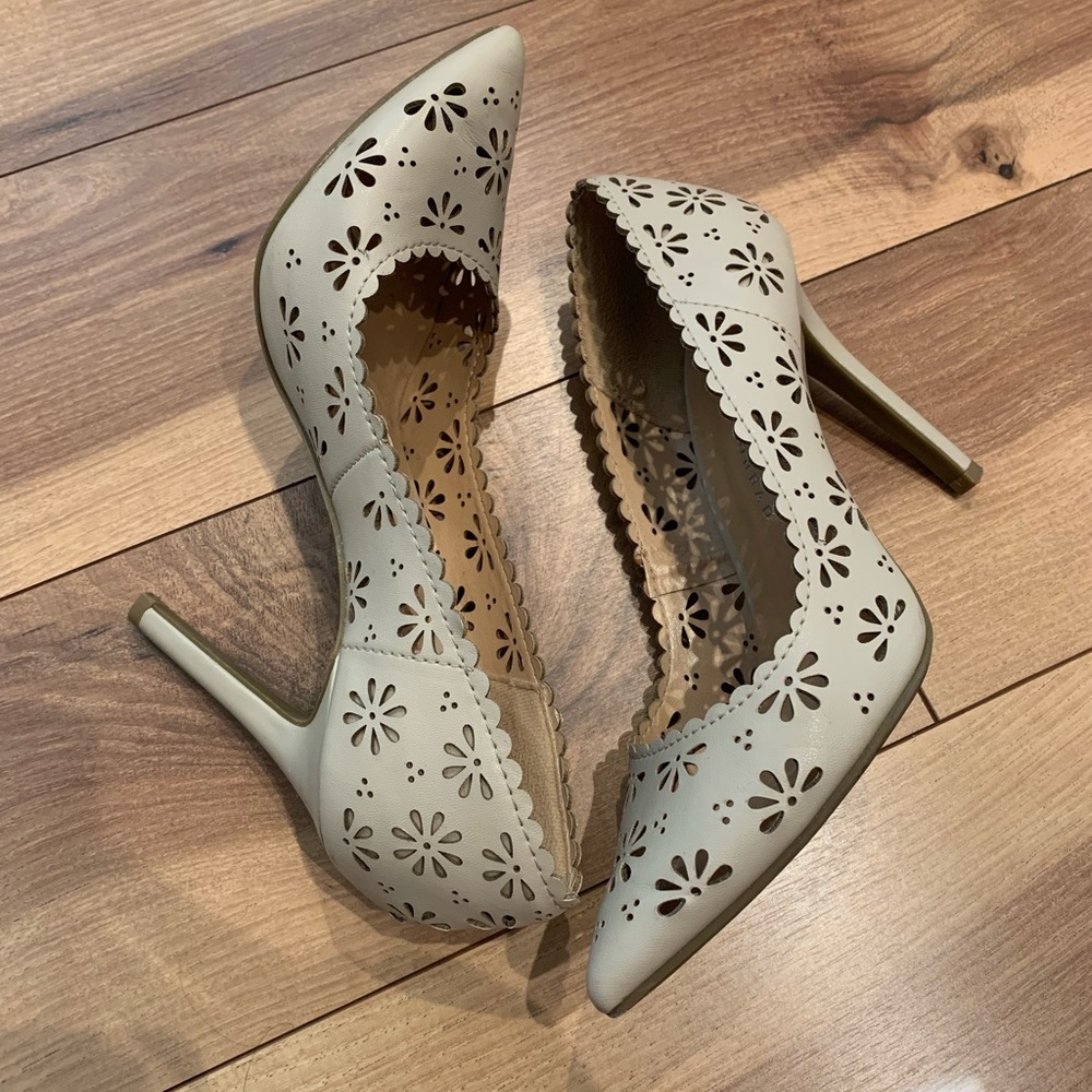 LC Lauren Conrad Heels | Nude | Size 7.5